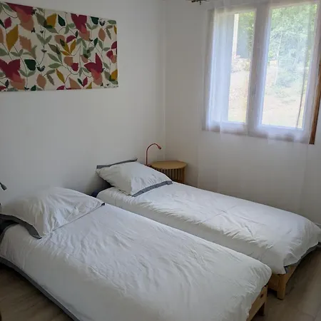 Сasa de vacaciones Petite Maison En Bord De Voie Verte Pres Du Caroux